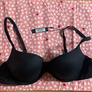 NEVER WORN SKIMS BRA!